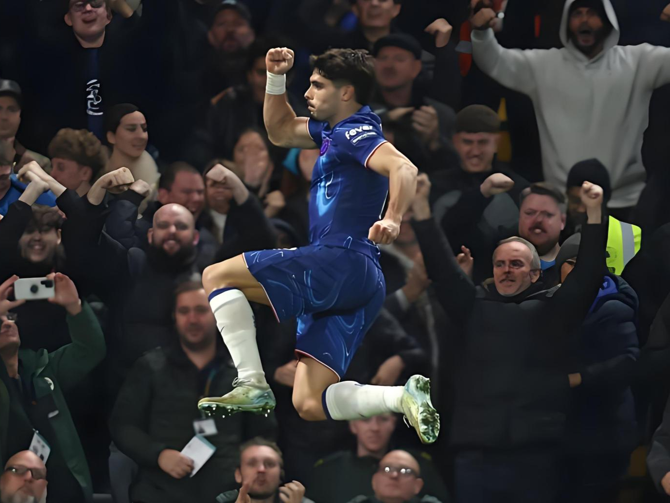 九游体育平台 - 意甲赛前走向成谜，西汉姆完成体检，质疑声仍在，赛季目标并未改变