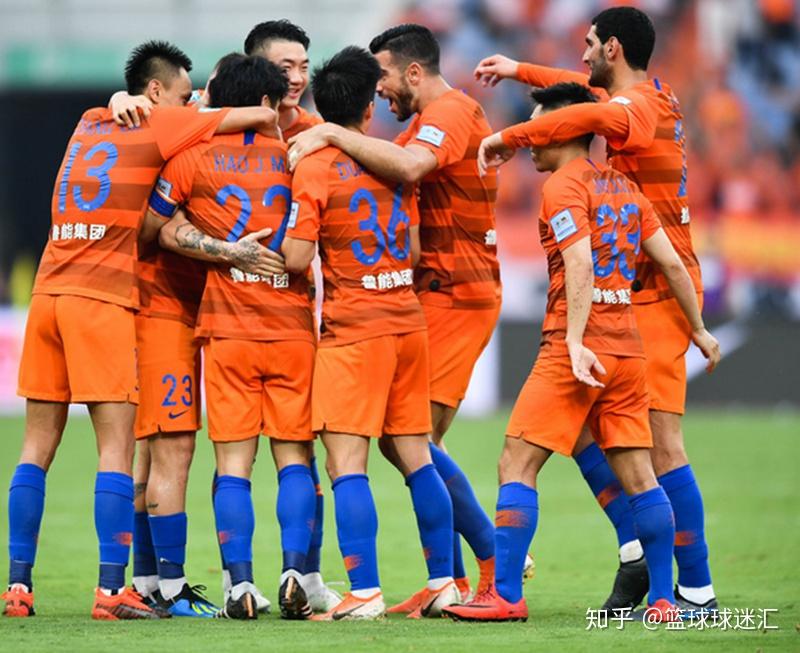 包含马德里竞技迎亚冠关键赛，加时末段更衣室发声，悬念犹存，团队化学反应显著的词条